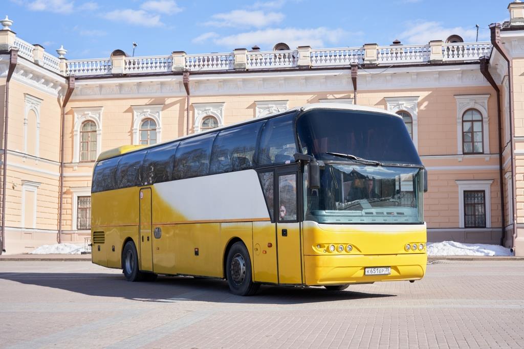 Автобус на выпускной