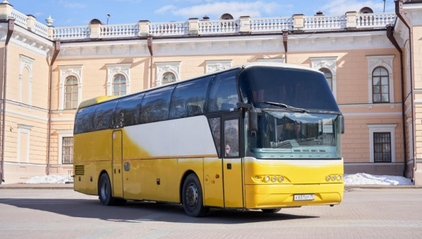 Автобус на выпускной